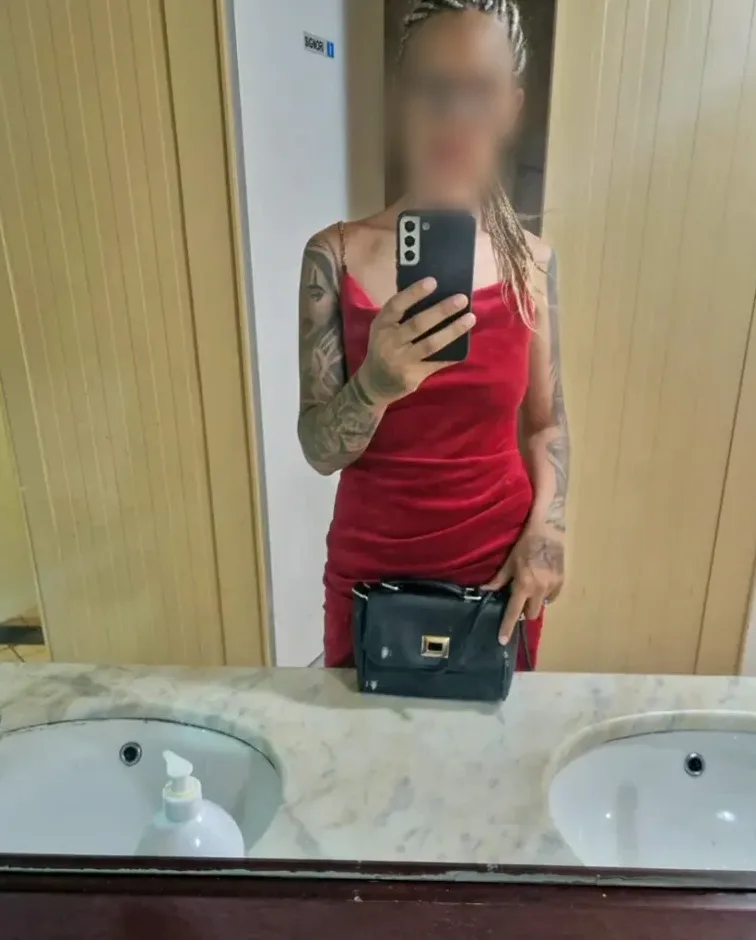 Aleksandra, 30