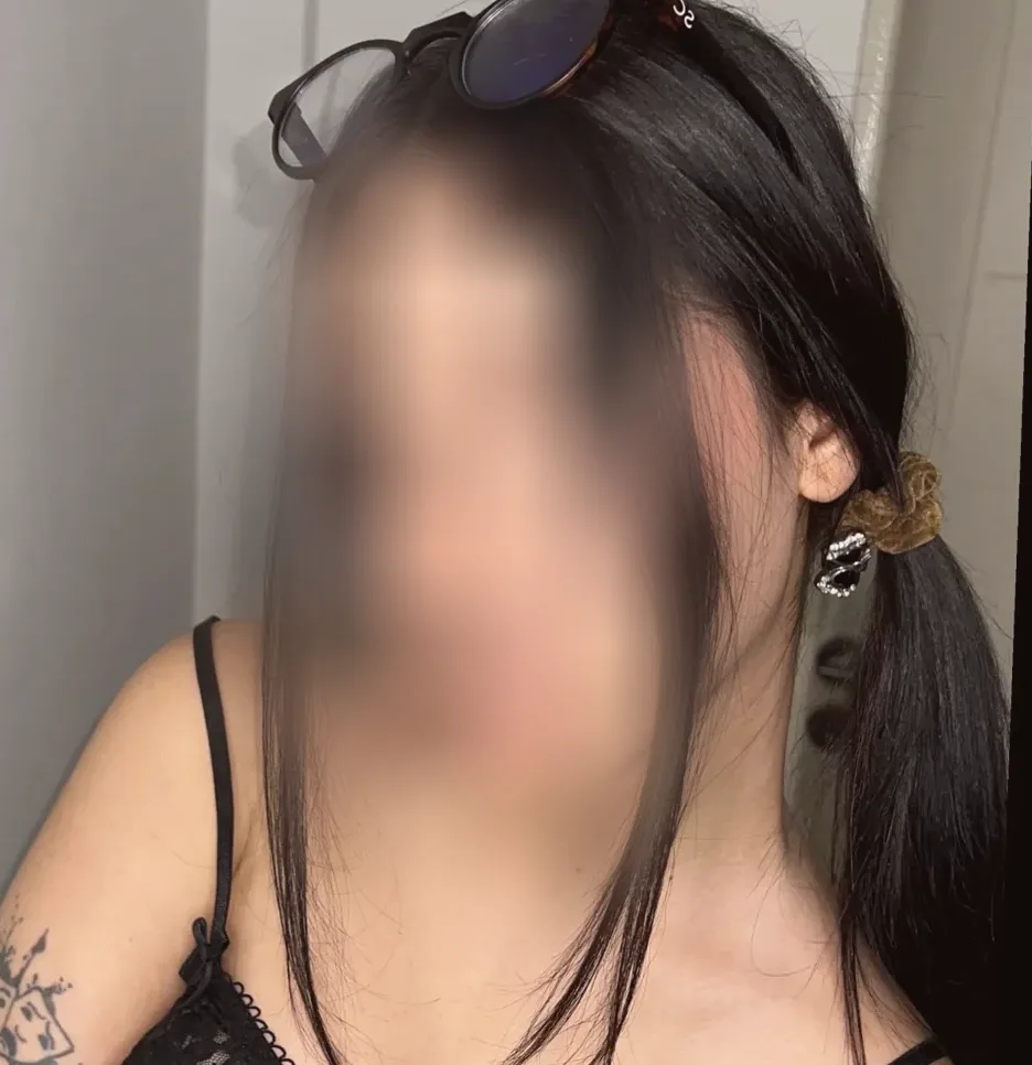 Jade, 22